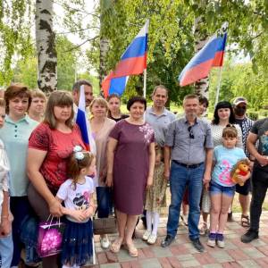 Сотрудники ТОДКБ приняли участие в митинг-концерте в поддержку Президента РФ и Российской армии